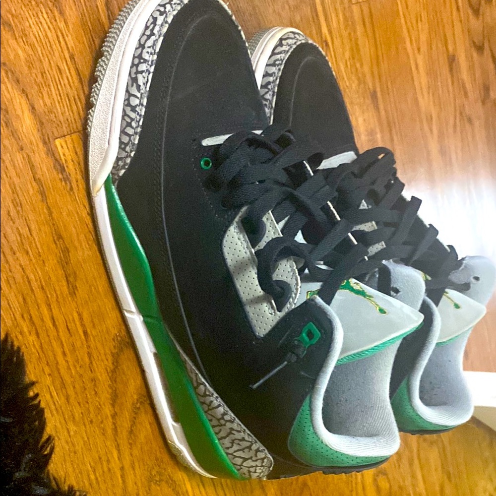 Nike Air Jordan 3’s Retro